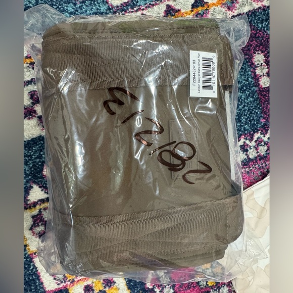 Dagne Dover Landon XS carryall in Rye - Picture 4 of 4